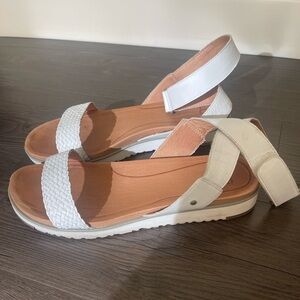 UGG Cream Sandals with Woven Strap